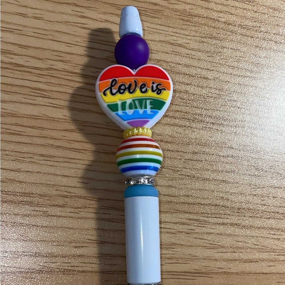 LOVE IS LOVE FOCAL BEAD PEN